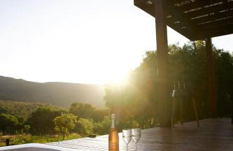 Refúgio na Lapinha com dois chalés, ideais para casal, família ou pequeno grupo de amigos, com acesso privativo à lagoa, caiaques e quadra de beach tennis - Foto 46