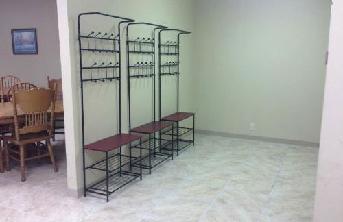 Spacious Countryside Getaway Ideal for Large Groups near Wichita, Kansas - Foto 7