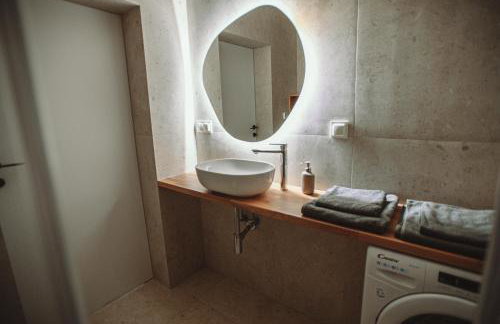 Modern Luxury Apartment & Parking - Foto 15