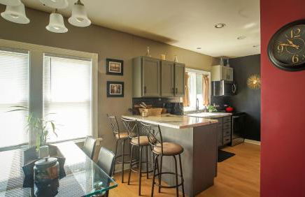 160inch Home Movie Theater- Great for movie night! - Foto 12