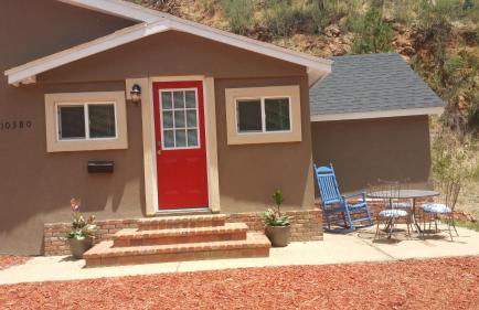 Cozy Lakeside Cottage - Foto 1