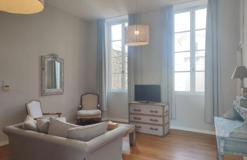 Suite de Rêve au Château avec Bain Caché - Accès Bassin de Nage - Clim - Foto 2