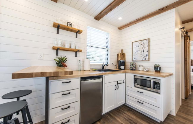 The Meadows Container Home in Country Setting - Foto 2