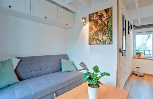 1 Bedroom Cozy Apartment In Carolles - Foto 13