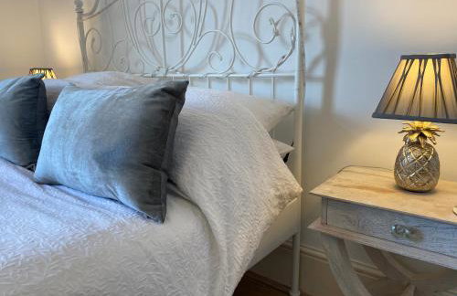 Deluxe Three Bed BnB in Henley-on-Thames near Station River & Town Centre - Foto 31