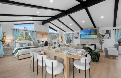 Entire Private Home with 2 Bedrooms 1 Bathroom, Grand View, King Bed, Spacious, Parking, Available Now - Foto 47