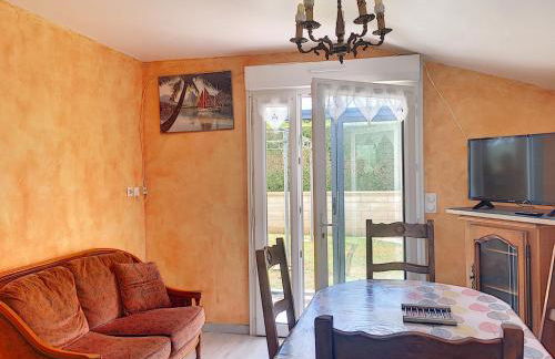 Maison paisible proche de la plage avec jardin et équipements complets - FR-1-361-491 - Foto 6