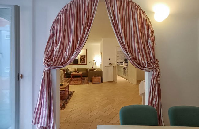 JOIVY Villa Milva W/ Car Park Beside The Beach - Foto 14