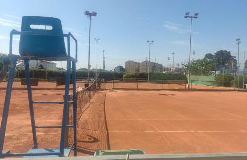 Cerulean Harbour HOUSE - WiFi, AC, 5 minutes from the Beach, Terrace, Air Conditioning - Foto 6