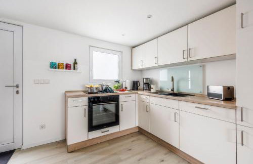 Ferienhaus Waldgeflüster 70 QM I überdachte Terrasse I 2 Schlafzimmer I Strandnah - Photo 4