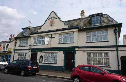 2 Seaside Bedroom home, Garden, 6 guests, Parking, Contractors-Families welcome - Photo 28