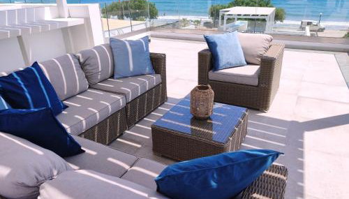 Deluxe Ocean View Penthouse - Pool & free parking - Foto 1