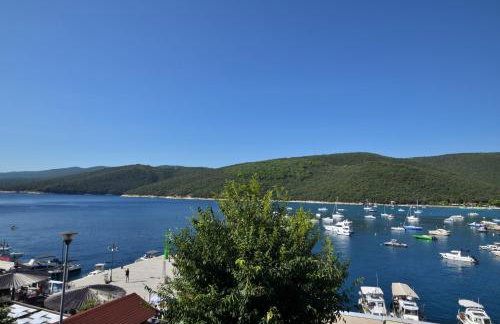 Lori Rabac App - Foto 21