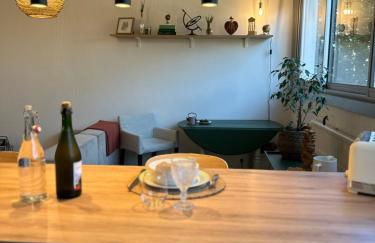 Aux Trompettes Violettes - Foto 4