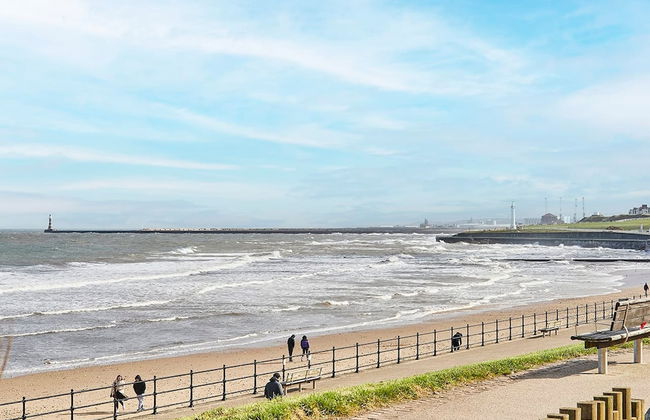 Host Stay Emilyn House - Photo 22