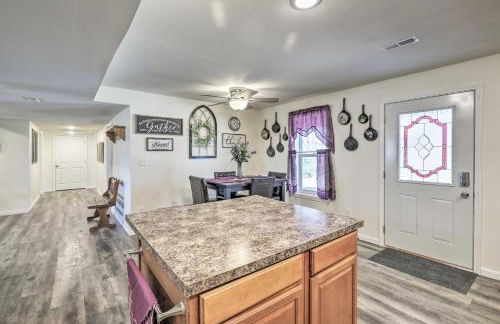 Kimberlys Hope Clark Apt on Farm with Pool Access - Foto 11