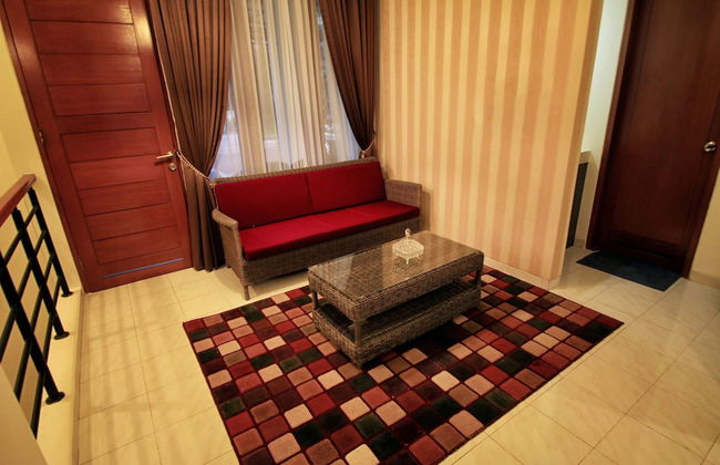 De Reiz Villa Dago Syariah - Foto 9