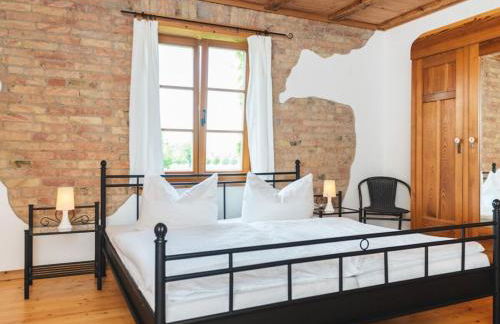 Rosenhagen in the Thorstorf estate barn - Foto 18