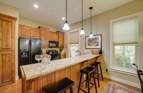 Condo with Pool and Beach Access in Bear Lake Reserve! - Foto 10