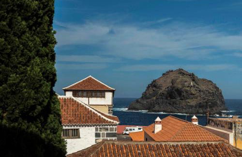 Vivienda El Ciprés. Terraza con espectaculares vistas al Mar. - Foto 12