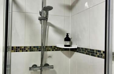 Smugglers Cottage Barn Conversion AONB with Pool & Jacuzzi - Foto 34