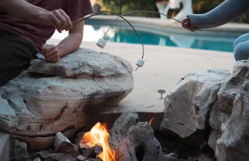 Villa Mountain Getaway with a Pool Hot Tub 5 Beds - Foto 63