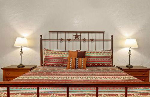 #24 at Gruene Silo Inn - Foto 9