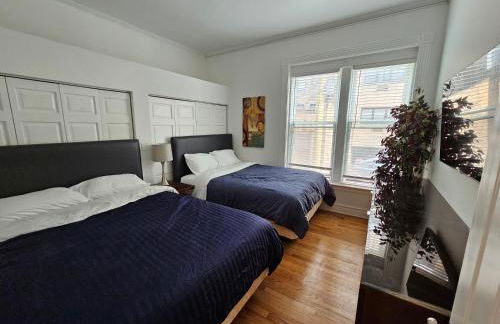 Club Salon Sleeps 10-20 Free Parking & TV - Foto 12