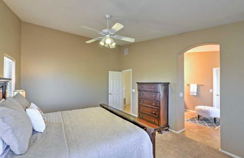 Inviting Surprise Home with Private Pool Near Golf! - Foto 11