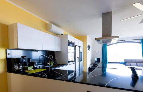 Perla sul mare con piscina - Foto 9