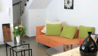 Cosy House in Nazaré with Fireplace - Photo 2