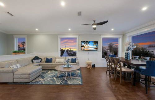 LUXURY VACATION HOME! ADD A GOLF CART!! - Photo 17