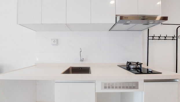 Warm And Homey Studio Apartment At Sky House Alam Sutera - Foto 3, Cocina privada