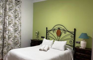 Chalet vacacional con piscina privada - Foto 22