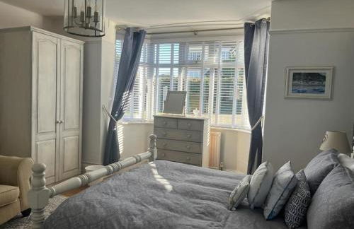 Blue Anchor House - Seaview, Hot Tub Apartments - Photo 64