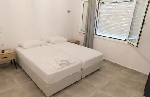 Κωνσταντίνος Έλενα Studios - Foto 13