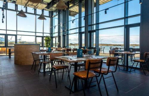 Entire house, Waterloo, free street parking - Foto 24