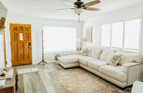 Near Lake, Trails & Logan, Free Paddleboards - Foto 2