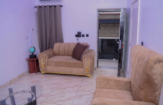 Bamgbose Apartments in Surulere, Lagos Nigeria - Foto 4