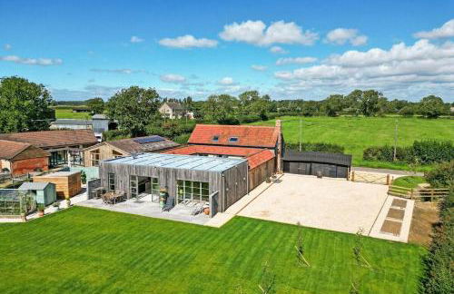 The Old Dairy: A Stunning Detached Rural Retreat - Foto 1