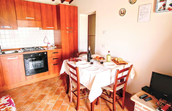 Lovely Farmhouse in Asciano With Swimming Pool - Foto 35