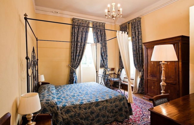 Castello Montegiove - Foto 1