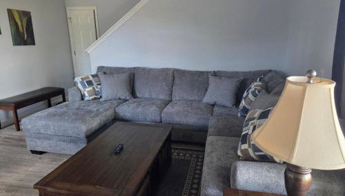 Great Town Home with Lazy River - Foto 4