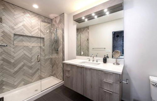 Executive Suite with King Bed and Fast Wi-Fi - Foto 9