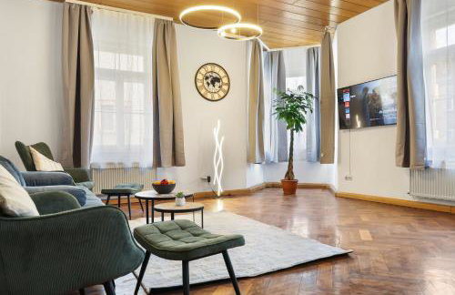 cruwzo I Modern Centrally Located Apartment with Parking Modern Centrally Located Apartment with Parking - Photo 39