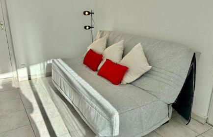 Juana YourHostHelper - Photo 15