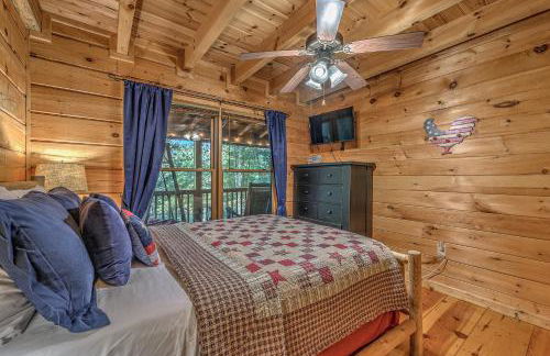 Golden Eagle GA Cabin - Hot Tub, Firepit & Fast WiFi - Foto 12