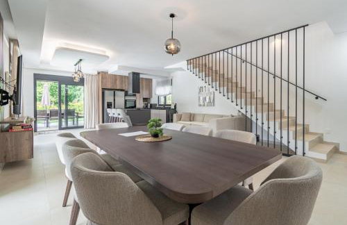 NEW! Luxury Villa Carlotte with 11m pool - Foto 18