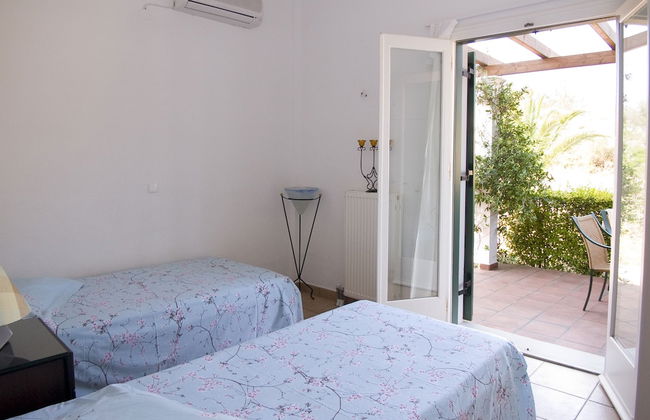 Villa Moschona - Photo 2