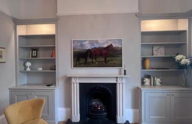 No2 Clarence grade II Regency townhouse short walk to racecourse and town centre - Photo 35